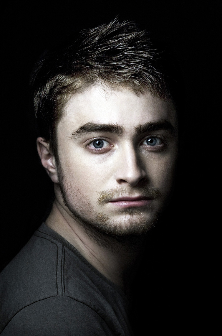 301-Radcliffe_Daniel_NYTIMES_080828_0124